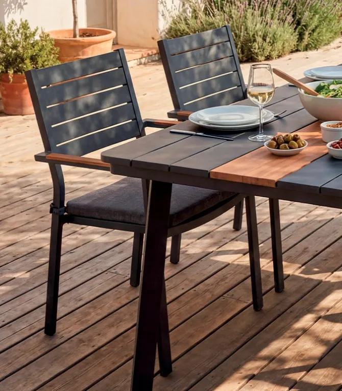 Chaise de jardin empilable KEROS